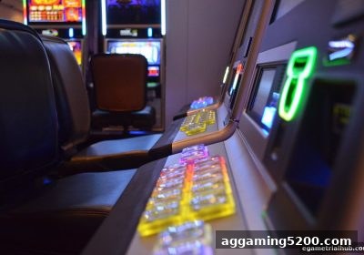 麻将主题游戏玩法革新：从转轴到连线的进化全解析｜电子游戏试玩导航